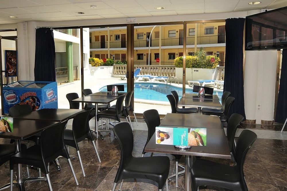 Ar Melrose Place Lloret de Mar Buitenkant foto